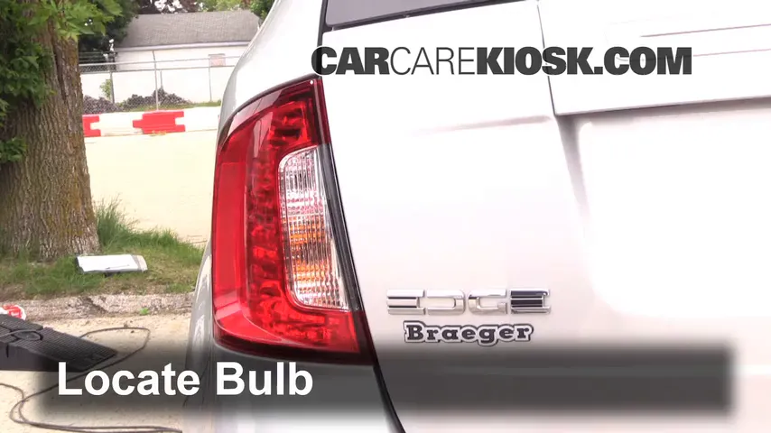 2013 Ford Edge SE 2.0L 4 Cyl. Turbo Lights Brake Light (replace bulb)
